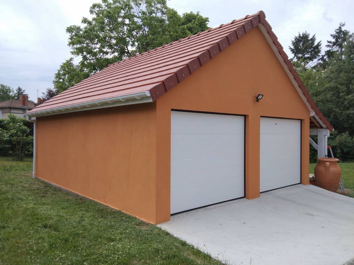 Garage béton couverture traditionnelle prestige